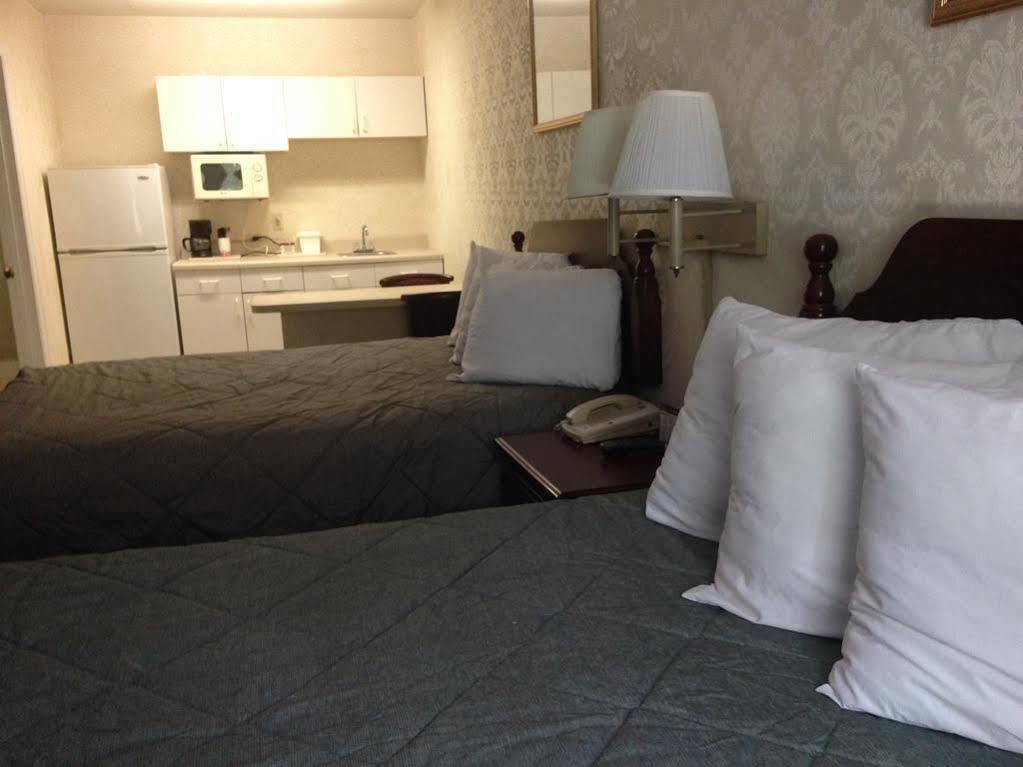 Days Inn By Wyndham Augusta Near Fort Gordon エクステリア 写真